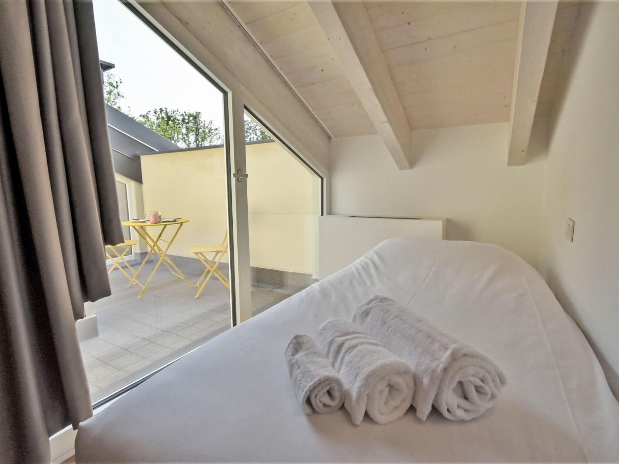 Appartamento White Attic Terrace By Interhome *
